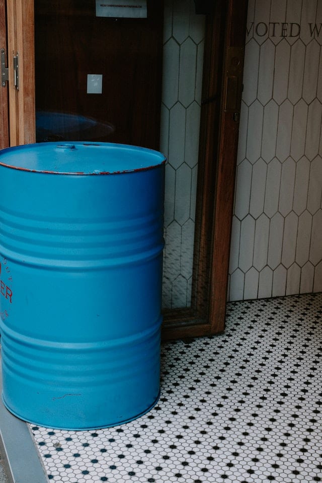 metal-barrel-with-cleaning-solution